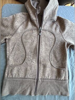 lululemon athletica Brown scuba Floral Full-Zip Hoodie